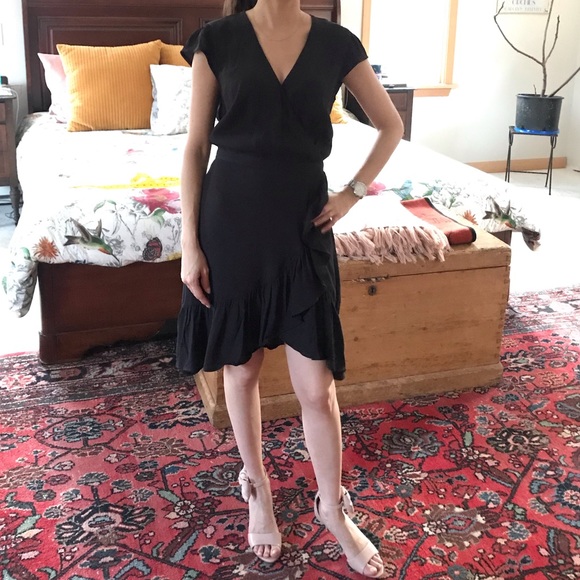 J. CREW NWT faux-wrap mini dress. Black, size 0 - Picture 2 of 8